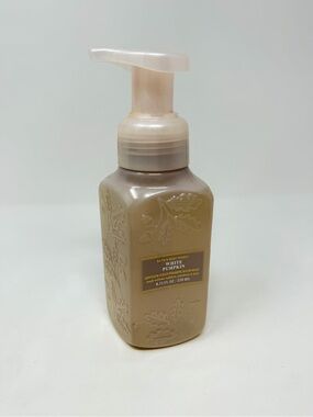 Bath & Body Works White Pumpkin Gentle And Clean Foaming Hand Soap